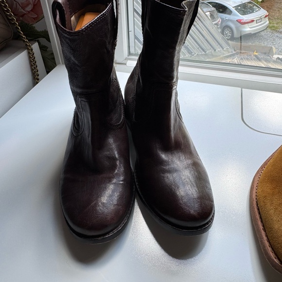 Frye Dark Brown Leather Boots - Picture 3 of 9